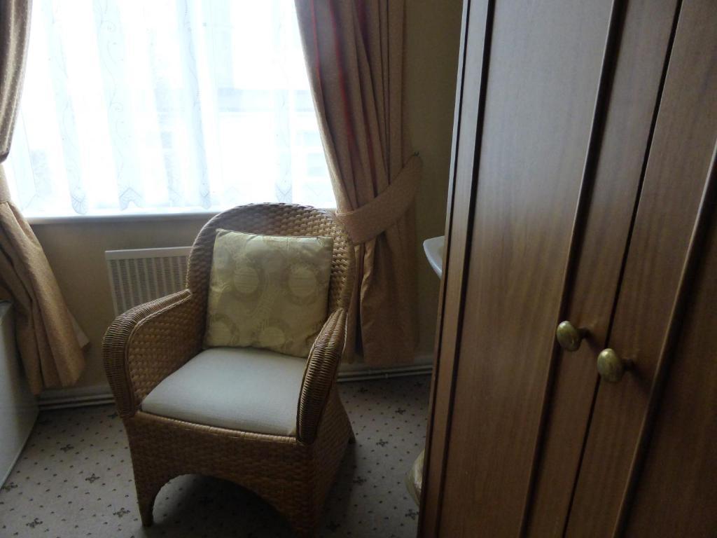 Bayview Guest House Saint Helier Jersey Habitación foto